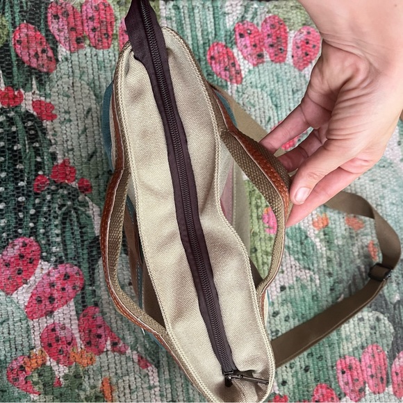 SNUG STAR Canvas Handbag Multi-Color Striped Lattice Cross Body Shoulder/tote - Picture 10 of 14